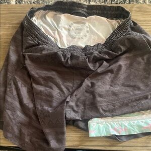 Black Chubbies Athletic Shorts Patterned Liner 5.5 in Size M